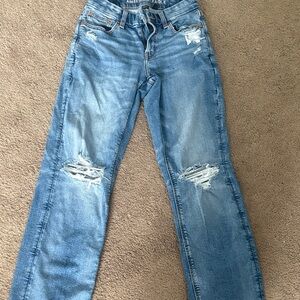 American Eagle Outfitters Women's Light Blue Straight Leg Jeans